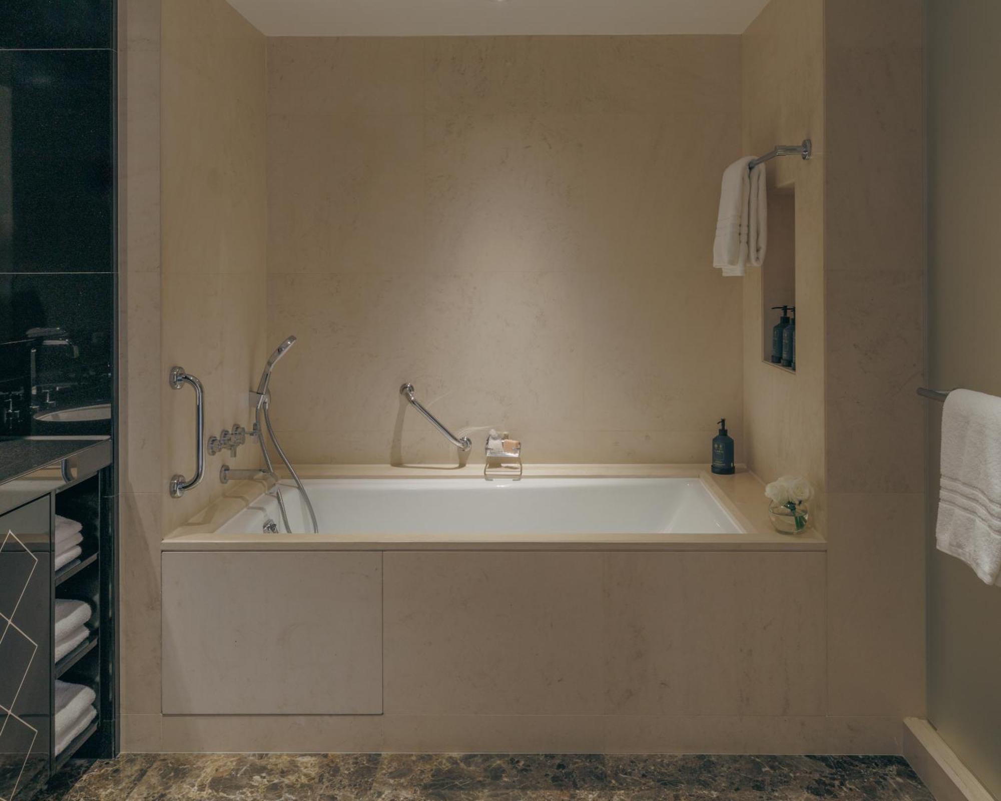 Deluxe-suite