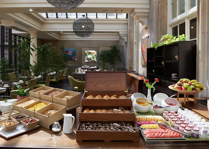 The Dilly Hotell London