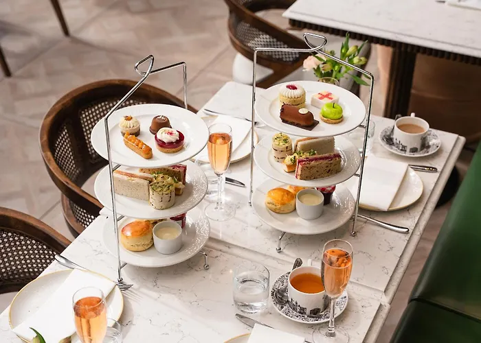 The Dilly Hotell London
